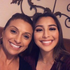 Meet your Posher, Ariana